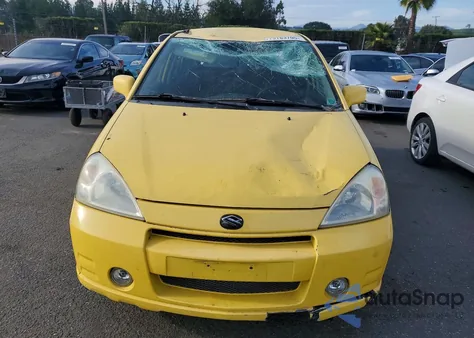 2002 Suzuki Aerio Sx z USA, uszkodzony, nr VIN JS2RC41H725104412